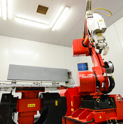 Autmated sheet metal fabrication machine at the FORM2000 factory in Melbourne